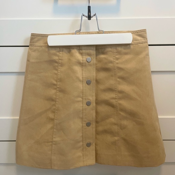 H&M Faux Suede Skirt - NWT - Dress - Mini - Picture 4 of 4
